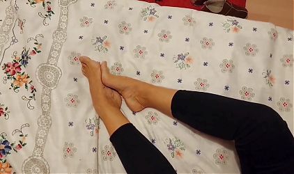 Amateur Blonde Mature Close up Feet Posing Blowjob and Body Worship